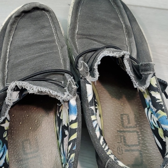 Hey Dude Mens Wally Stretch Loafer Slip On shoes sz 10 main image 6